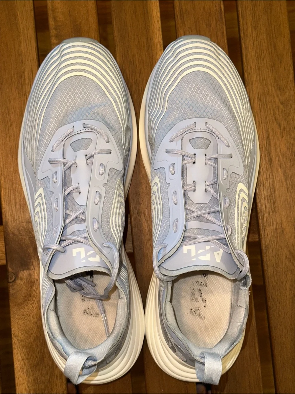 APL: Athletic Propulsion Labs Women's Streamline Sneakers | US men 10.5